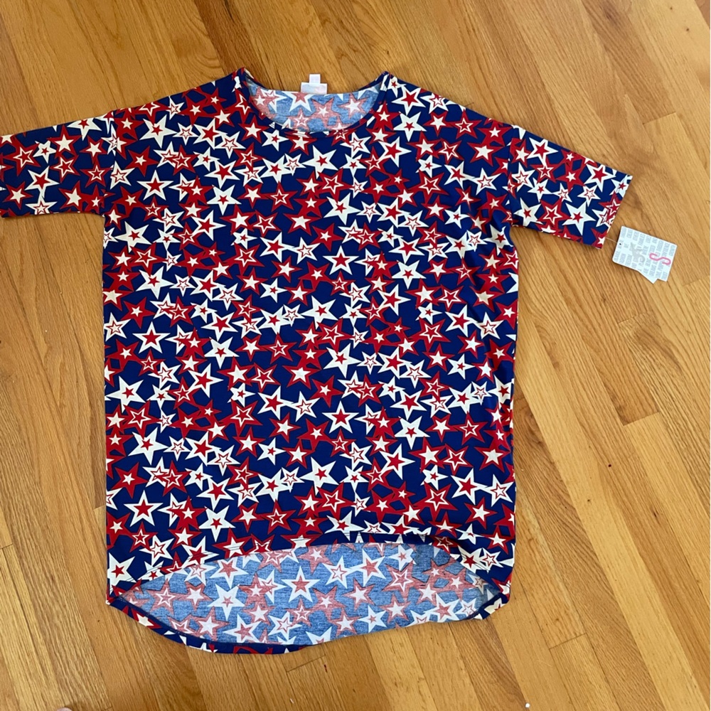 - Lularoe, Irma shirt size S